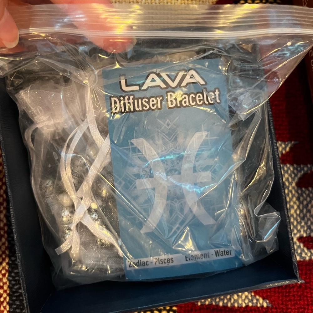 PISCES LAVA DIFFUSER BRACELET